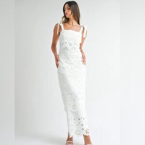 Petal & Pup Pippa Scalloped Maxi Dress